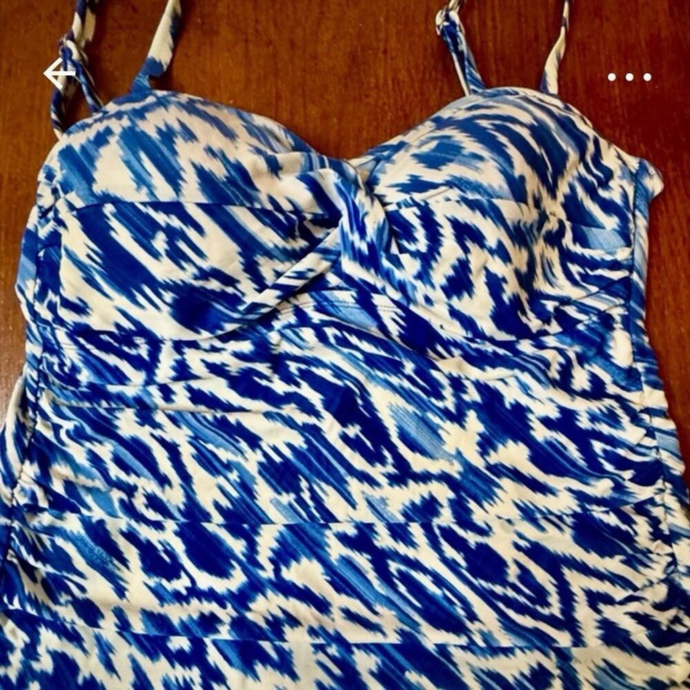 CHAPS Blue White Tankini Swim Top Women’s 10 Underwire Ruched Adjustable Straps